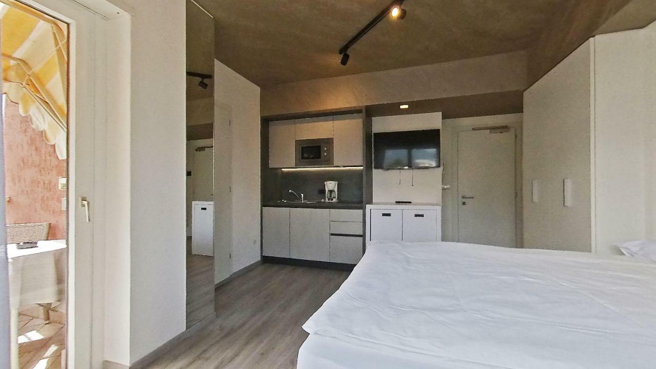 Residence Toblini Torbole Sul Garda Exterior photo
